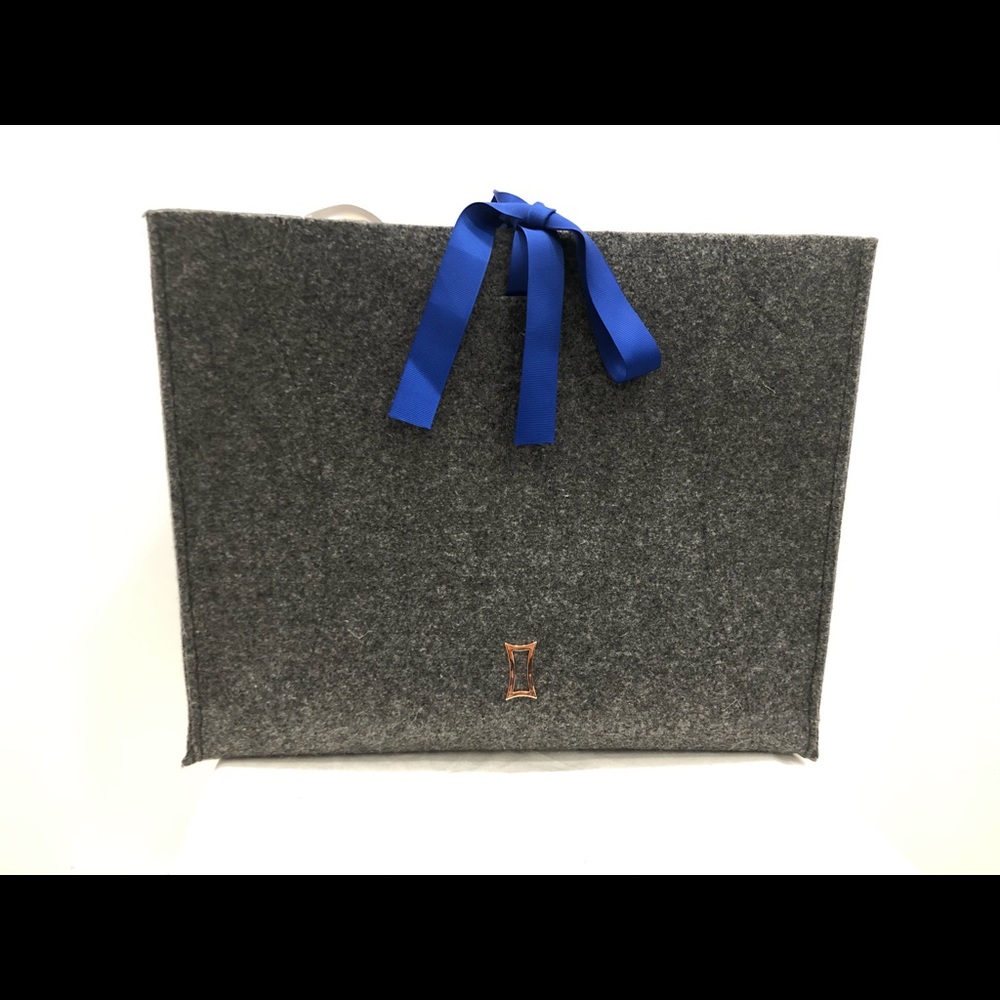 COPY - Kit and ace Large Gray Thick Felt look Bag
